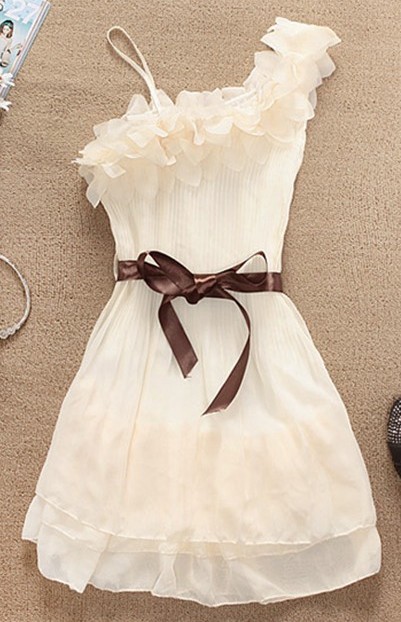 Sweet Flowers Shoulder Pleated Dress